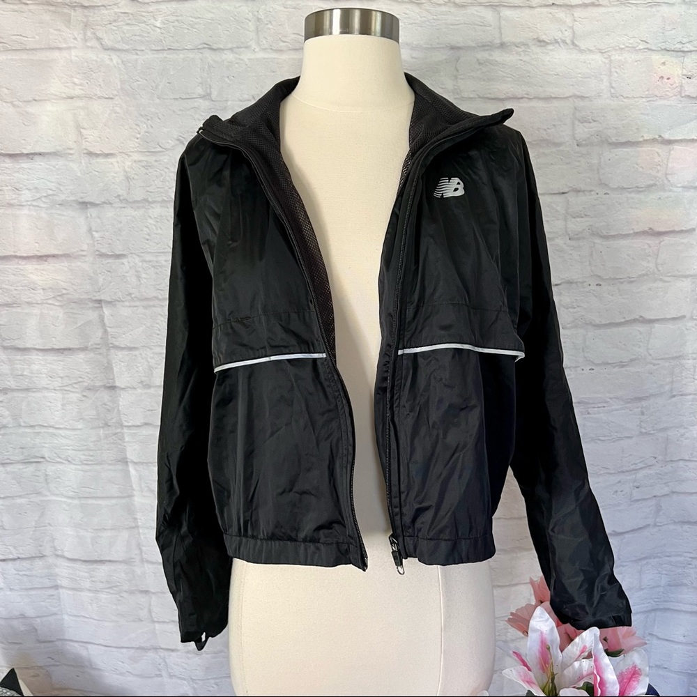 New Balance Windbreaker - Picture 2 of 16